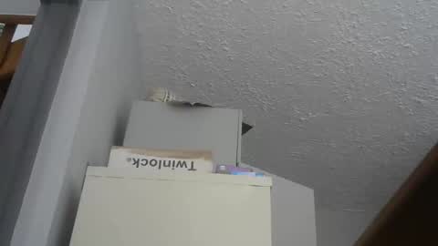 Snapshot of chaturbatordeluxe chatting on 02-07-26, 03:27 chaturbatordeluxe online show from 02-07-26, 03:27