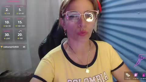 Snapshot of chayla_ruiz chatting on 06-17-26, 10:43 CHAYLA VICTORIA RUIZ online show from 06-17-26, 10:43