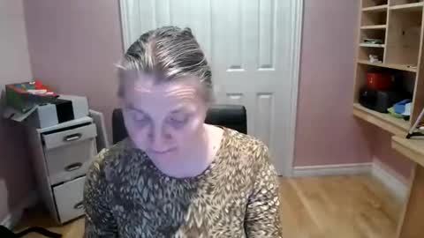 chealsiek online show from 01-11-26, 03:55