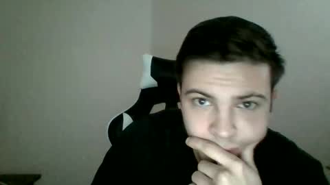 Snapshot of cheddarbob93695 chatting on 11-15-25, 09:21 cheddarbob93695 online show from 11-15-25, 09:21