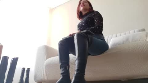 Regina Phalange online show from 02-25-26, 03:10