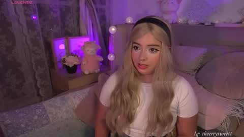 Baby Cherry online show from 03-06-26, 01:02