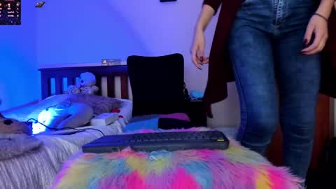 Miss Cheeryl online show from 01-19-25, 09:34