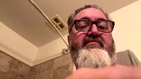 Snapshot of chefsd chatting on 12-07-24, 02:35 Chef online show from 12-07-24, 02:35