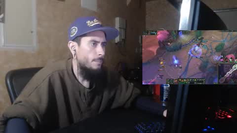 Snapshot of chelseagrinox chatting on 02-12-26, 08:09 Chelsea online show from 02-12-26, 08:09