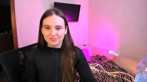 Chelsy  Luxe  online show from 07-12-26, 11:45