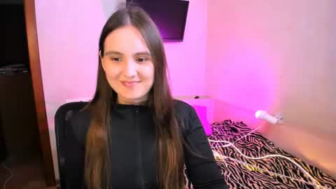 Chelsy  Luxe  online show from 07-15-26, 10:20