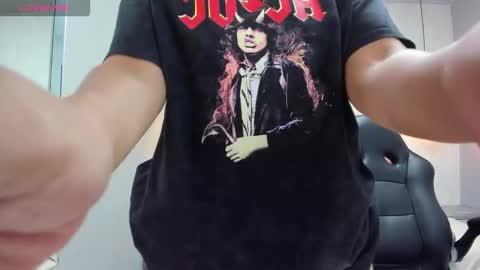 Snapshot of chelsyquinn chatting on 02-09-26, 04:16 Camila online show from 02-09-26, 04:16