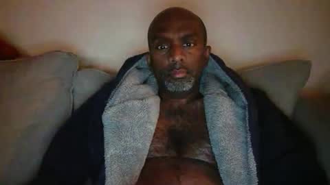 Snapshot of chenthu1979 chatting on 03-15-26, 10:43 chenthu1979 online show from 03-15-26, 10:43