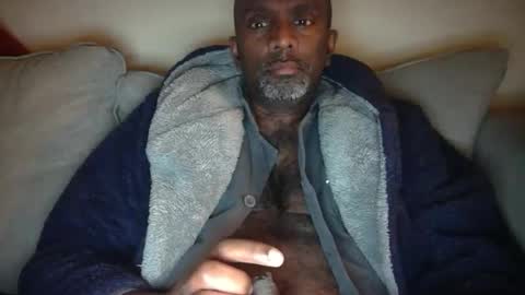 Snapshot of chenthu1979 chatting on 03-16-26, 11:25 chenthu1979 online show from 03-16-26, 11:25