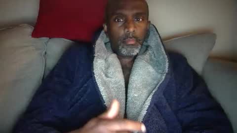 Snapshot of chenthu1979 chatting on 03-21-26, 11:37 chenthu1979 online show from 03-21-26, 11:37