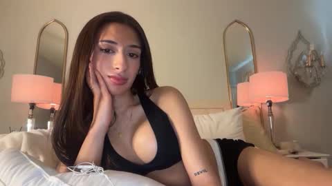 Snapshot of cherliecarmen chatting on 05-22-26, 07:52 cherliecarmen online show from 05-22-26, 07:52