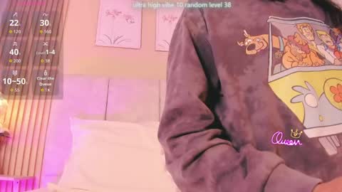 Snapshot of cherlyn_1 chatting on 05-06-26, 01:38 cherlyn_1 online show from 05-06-26, 01:38