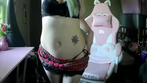 Cherri online show from 03-21-26, 10:46