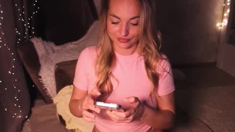 CherryBomb online show from 01-15-26, 02:21