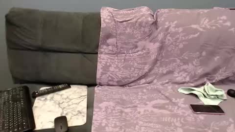 Snapshot of cherry_hell chatting on 02-03-26, 06:22 Astrid online show from 02-03-26, 06:22