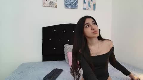 Snapshot of cherry_nami chatting on 02-17-26, 07:20 Nami online show from 02-17-26, 07:20