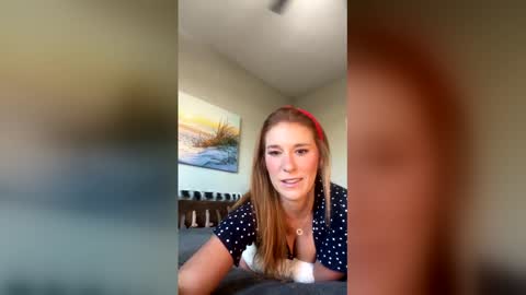 cherry sin online show from 12-19-25, 11:12