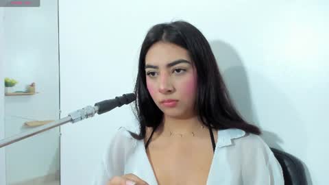 Snapshot of cherry_skinnyy_ chatting on 07-26-26, 03:04 cherry online show from 07-26-26, 03:04