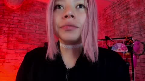 Snapshot of cherry_xoxx chatting on 09-22-25, 11:12     online show from 09-22-25, 11:12