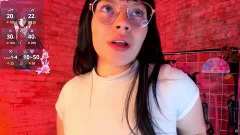 Snapshot of cherry_xoxx chatting on 10-04-25, 11:19     online show from 10-04-25, 11:19