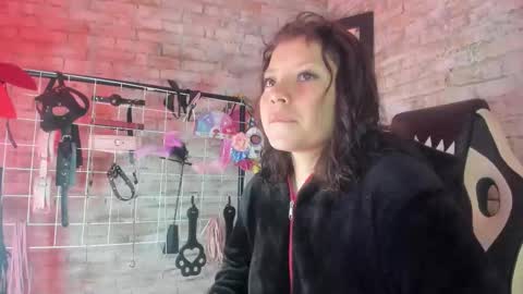     online show from 11-02-25, 11:45