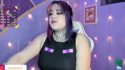  dayis independent model  online show from 09-22-25, 04:47