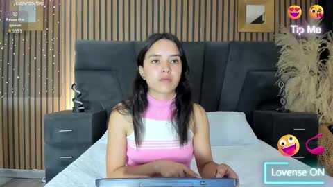 Cherry online show from 12-19-25, 01:40