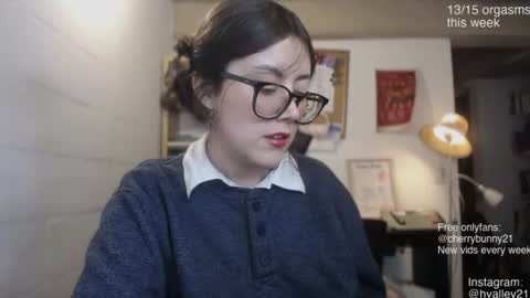 Sarah Prez online show from 07-11-26, 05:43