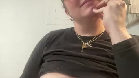 Snapshot of cherryjune chatting on 02-05-25, 08:57 CherryJune online show from 02-05-25, 08:57