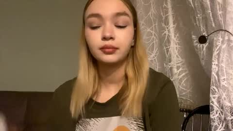 Lei online show from 12-16-25, 02:33