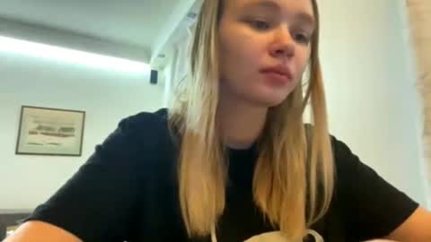 Lei online show from 03-27-26, 05:46