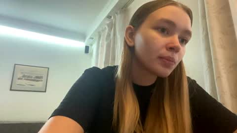 Lei online show from 04-07-26, 03:23