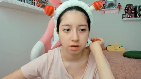 Snapshot of cherrymafer666 chatting on 01-10-25, 06:06 cherrycute666 online show from 01-10-25, 06:06