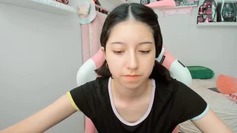 Snapshot of cherrymafer666 chatting on 02-12-25, 10:37 cherrycute666 online show from 02-12-25, 10:37