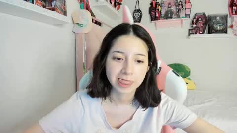 Snapshot of cherrymafer666 chatting on 03-05-25, 02:36 cherrycute666 online show from 03-05-25, 02:36