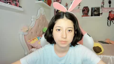 Snapshot of cherrymafer666 chatting on 09-11-25, 12:22 cherrycute666 online show from 09-11-25, 12:22