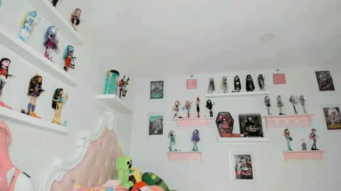 Snapshot of cherrymafer666 chatting on 05-08-26, 01:22 cherrycute666 online show from 05-08-26, 01:22