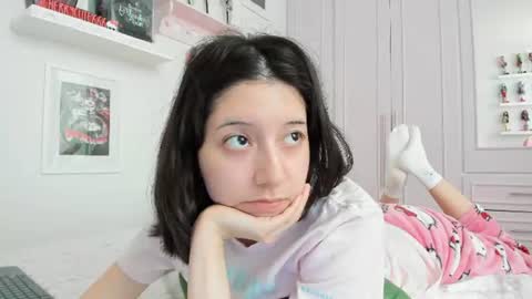 Snapshot of cherrymafer666 chatting on 07-01-26, 10:53 cherrycute666 online show from 07-01-26, 10:53