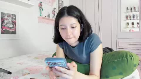 Snapshot of cherrymafer666 chatting on 08-01-26, 06:56 cherrycute666 online show from 08-01-26, 06:56