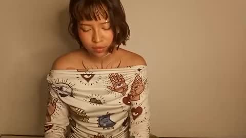 Cherry  online show from 01-02-25, 02:43