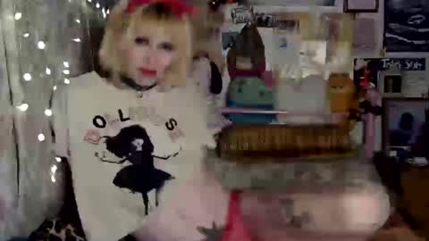 cher strauberry online show from 06-27-26, 05:45