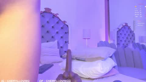 Snapshot of cherylloving_ chatting on 03-10-25, 04:57   online show from 03-10-25, 04:57