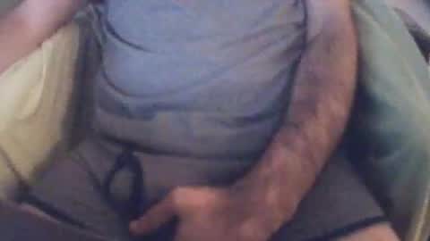 Snapshot of cheslongss chatting on 01-17-26, 06:33 Ches Long online show from 01-17-26, 06:33