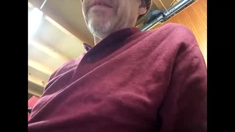 Snapshot of chevy69 chatting on 01-01-25, 03:56 chevy69 online show from 01-01-25, 03:56
