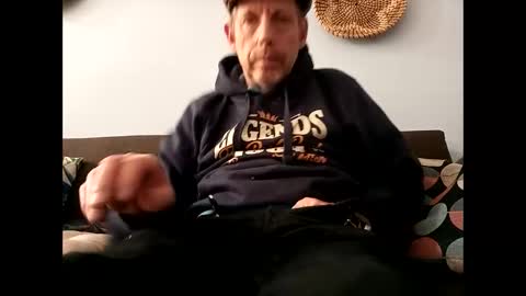 Snapshot of chevy69 chatting on 01-28-25, 10:56 chevy69 online show from 01-28-25, 10:56
