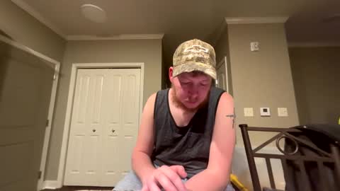 Snapshot of chevycamaro1978 chatting on 02-13-25, 08:06 chevycamaro1978 online show from 02-13-25, 08:06