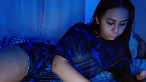 Airam online show from 11-26-25, 04:02