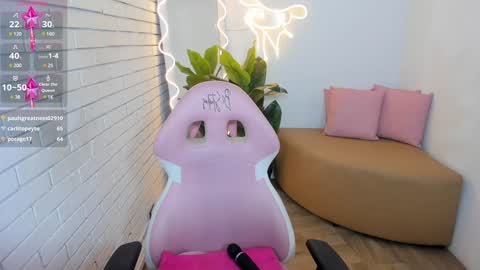 Chiara  online show from 02-08-25, 06:12