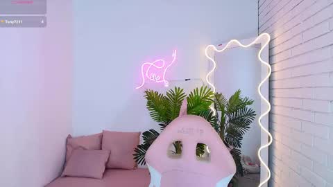 Chiara  online show from 03-08-25, 06:54